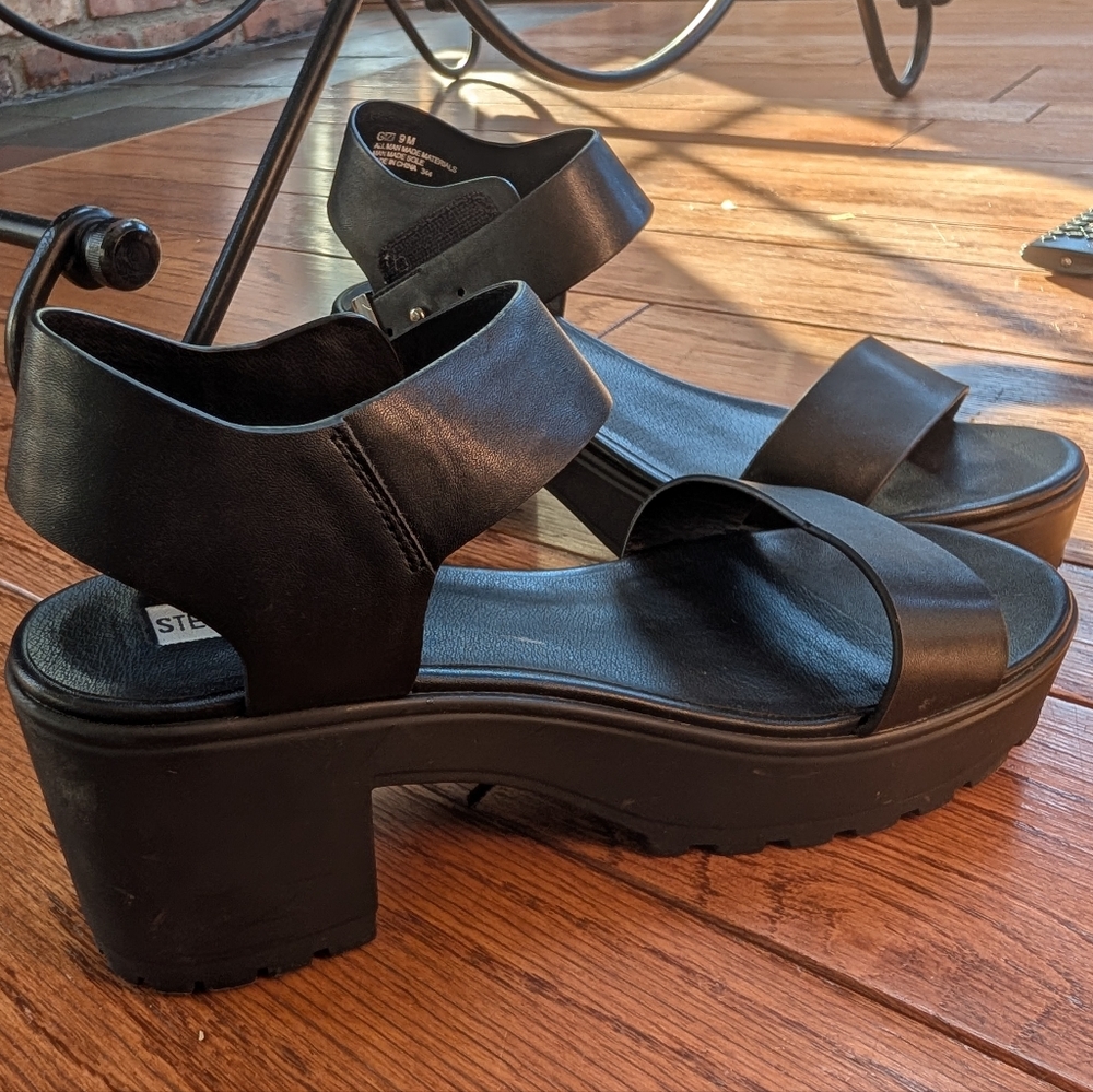 Steve Madden Black Women's Sandals